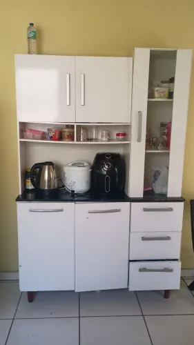 Armário de cozinha pequeno
