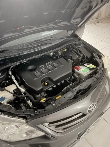 Toyota Corolla GLI 1.8 Flex 16V Aut. 2012