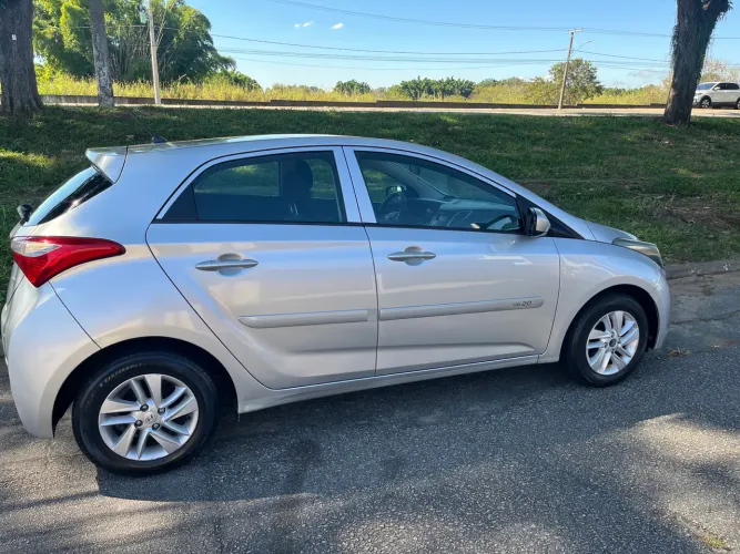 Hyundai HB20 Comf./c.plus/c.style 1.0 Flex 12V 2013