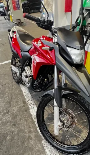 Vendo ou troco Xre 300 2013