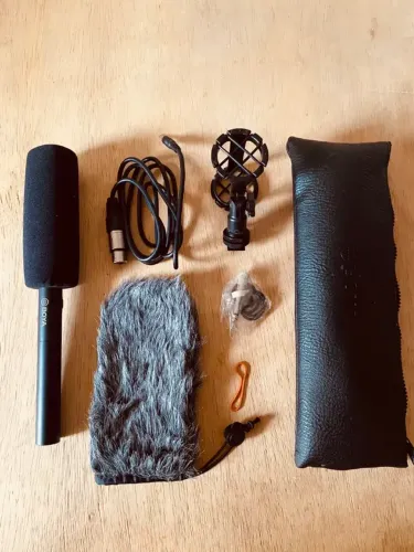 Microfone Boya BY-PVM1000 Novo - Shotgun Condensador