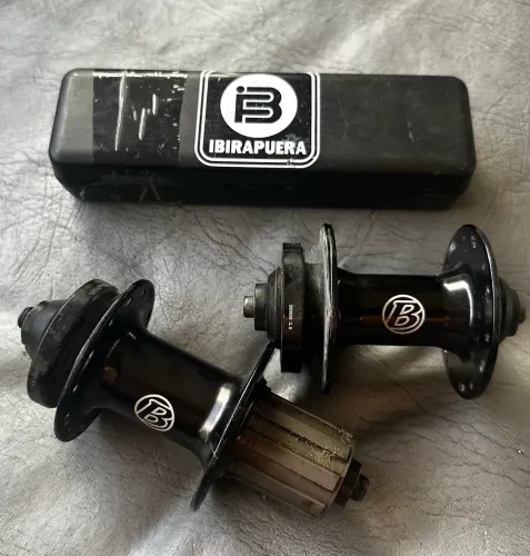 Par de Cubos Bontrager 32 9x100 9x135 FRETE GRÁTIS!
