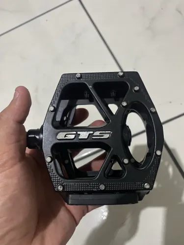 Pedal GTS Alumínio 