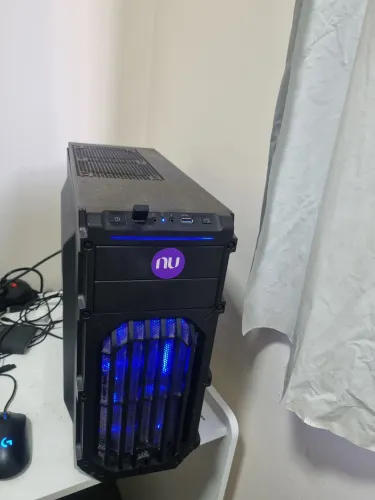 PC Gamer / Trabalho