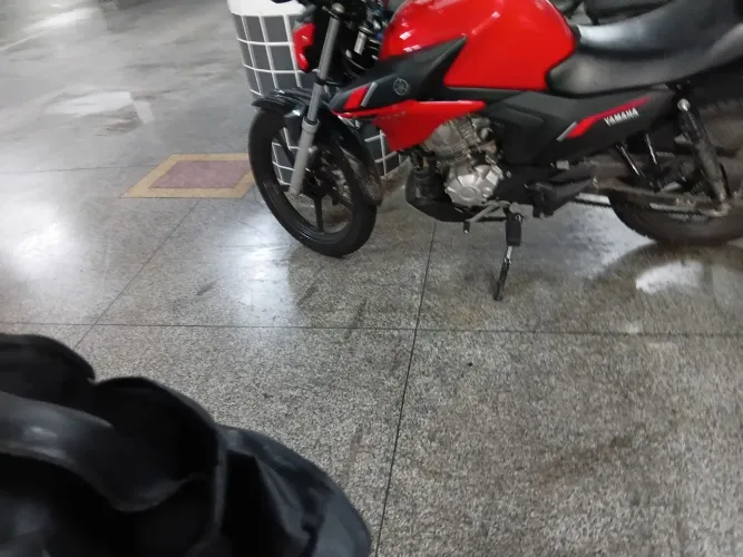Vende facto  150 zerada