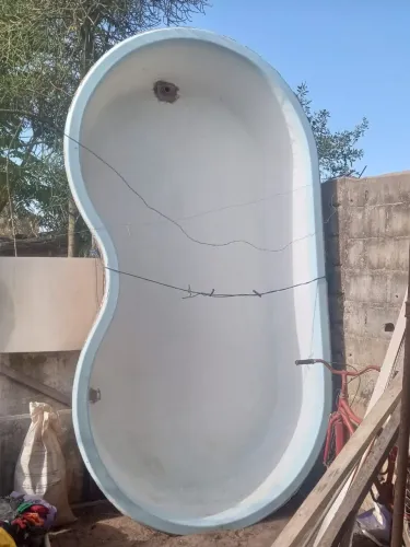 Vendo piscina.