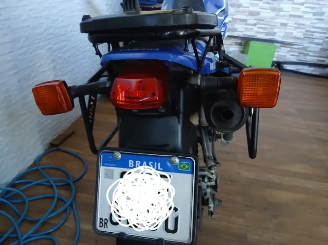 XT 600 E
