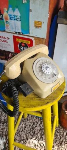 Telefone Ericsson antigo