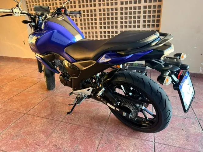 YAMAHA FZ15 ABS 2024 - ÚNICO DONO C/ Apenas 7.200km