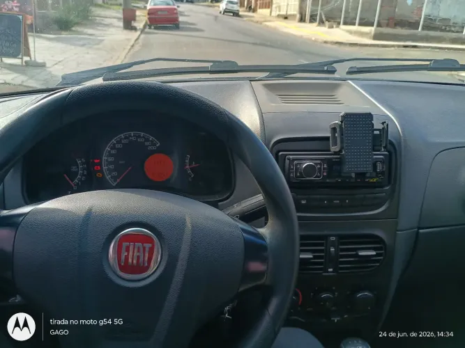 Fiat Siena EL 1.4 MPI Fire Flex 8V 4P 2015