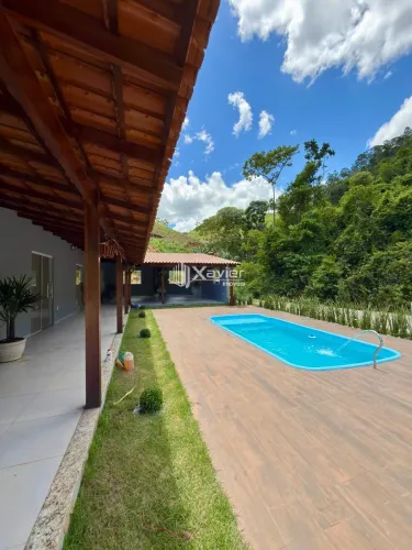 Chácara à Venda em Santa Isabel - Domingos Martins | 2.000 m² com Piscina, Pomar e a 200 m