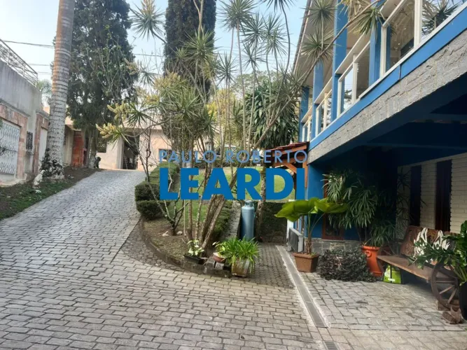 CASA EM CONDOMÍNIO - CONDOMÍNIO ARUJAZINHO 4 - SP