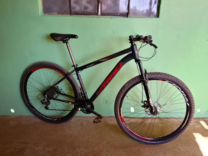 Bicicleta rino Everest aro 29