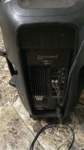 Caixa de som amplificada lexsen 15a 190 rms