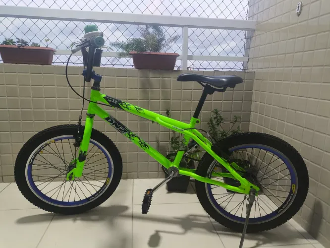 Bicicleta DNZ aro 20