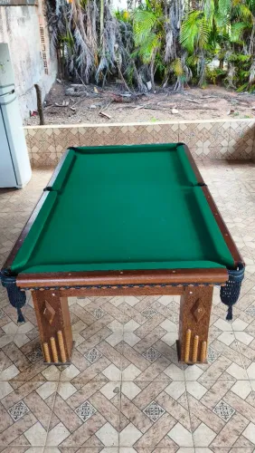 Mesa de sinuca em Sucupira e Pedra Ardósia