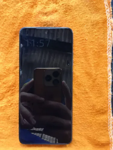 Vendo esse celular moto g15  em boas condições 