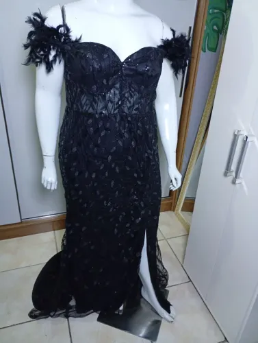 Vestido bafônico plus size