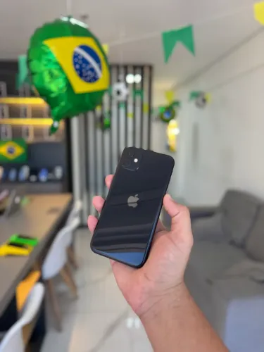 iPhone 11 64 gigas sem Face ID 