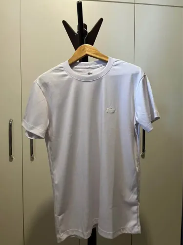 ? 2 Camisetas por Apenas R$130 | Estilo, Qualidade e Economia!