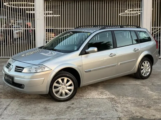 Renault Megane Grand Tour Dynam. Hi-flex 1.6 16V 2013