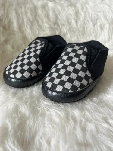 Tênis para Bebês Xadrez Sapato Infantil Preto e Branco