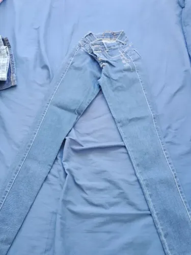Calças jeans feminina infantil - Usada