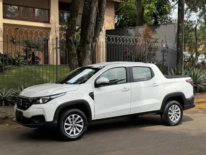 Fiat Strada Freedom 1.3 Flex 8V CD 2025