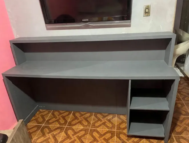 Balcão de loja em MDF