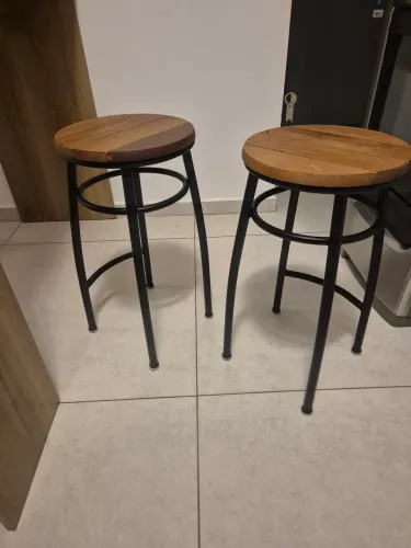 Banquetas novas