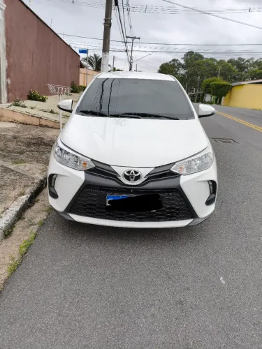 Toyota Yaris XL 1.5 Flex 16V 5P Aut. 2023