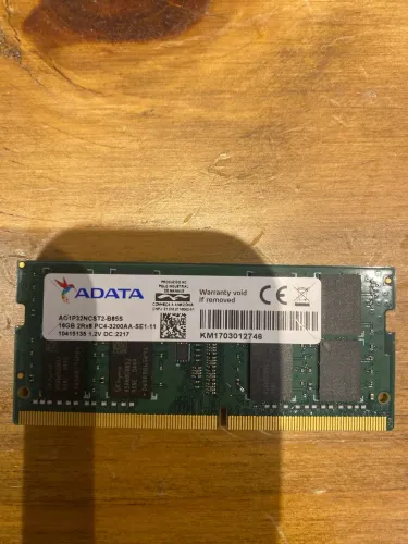 Memória 16GB DDR4 3200MHz