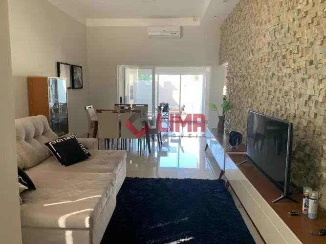 Linda residência Mobiliada em Condomínio Residencial Tavano - Bauru/SP