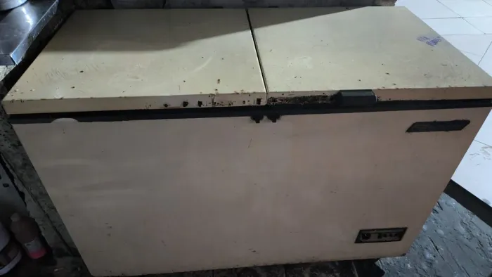 Freezer metalfrio em ótimo estado