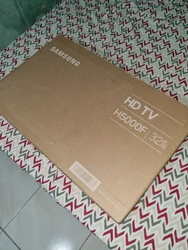 tv smart samsumg 32p nova na caixa