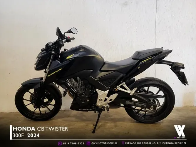 Honda Twister 300F 2024 * 3.900Km * Único Dono - Aceito Carro ou Moto como pagamento