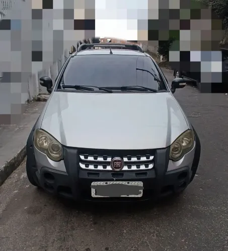 Fiat Strada Adventure 1.8/ 1.8 Locker Flex CE 2009