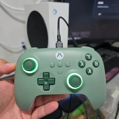 Controle Cabeado 8BitDo Ultimate C para Xbox One S, Series X e PC Gamer (Novo) Manete USB