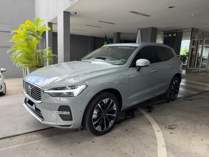 Volvo XC-60 T-8 Ultra 2.0 AWD (híbrido) 2026