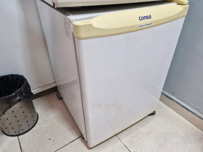 Frigobar Consul 80