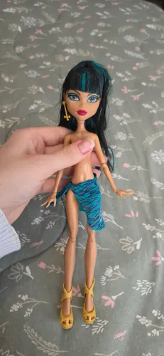 Boneca Monster High Cleo de Nile G1 Original - Gloom Beach / Praia