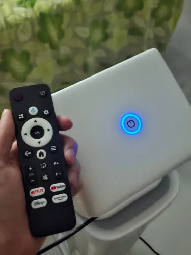 Projetor Smart Velec TP350 NTV (Netflix Oficial) - 1080p Nativo, 650 ANSI com Maleta
