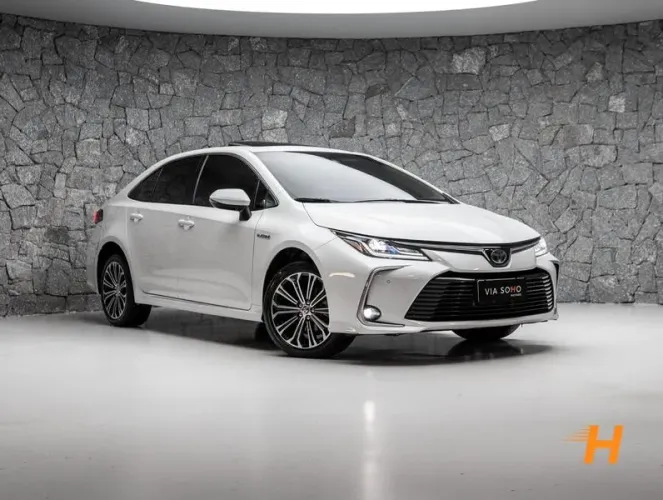Toyota Corolla Altis Prem. Hybrid 1.8 Flex AUT 2023