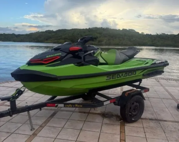 Jet ski 300