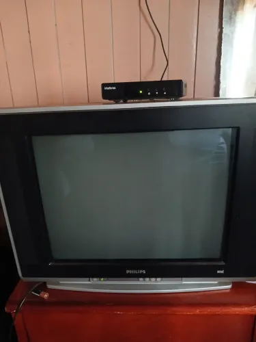 Tv de tubo com conversor
