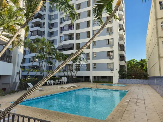 Apartamento de 2 quartos à venda,1 suíte , varanda ,dependencia completa e vista Livre