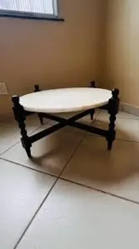 Mesa de Centro / Canto Vintage em madeira maciça e pedra mármore.