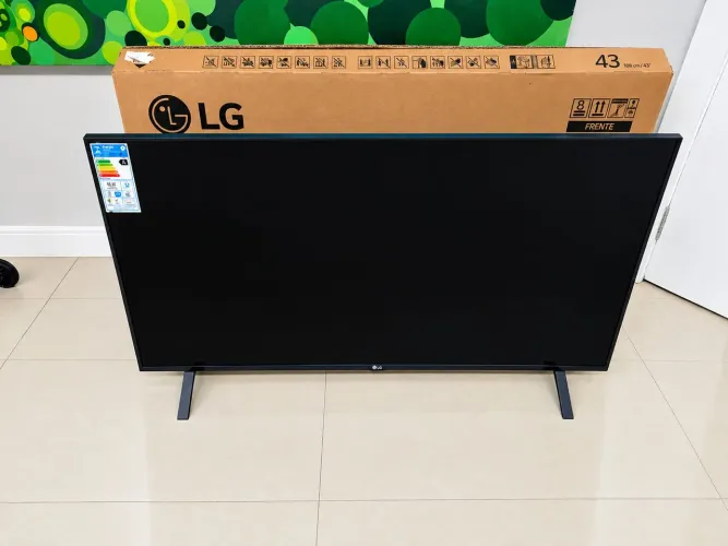 Tv LG 43' 4K UHD Smart - Seminova + Caixa - Oportunidade 