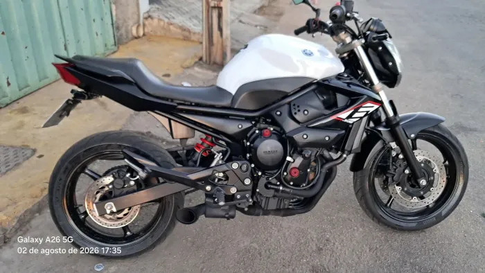 Vende-se Xj 6