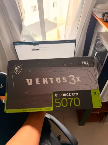 Placa de Vídeo MSI NVIDIA GeForce RTX 5070 Ventus 3X OC, 12GB, GDDR7, DLSS, Ray Tracing